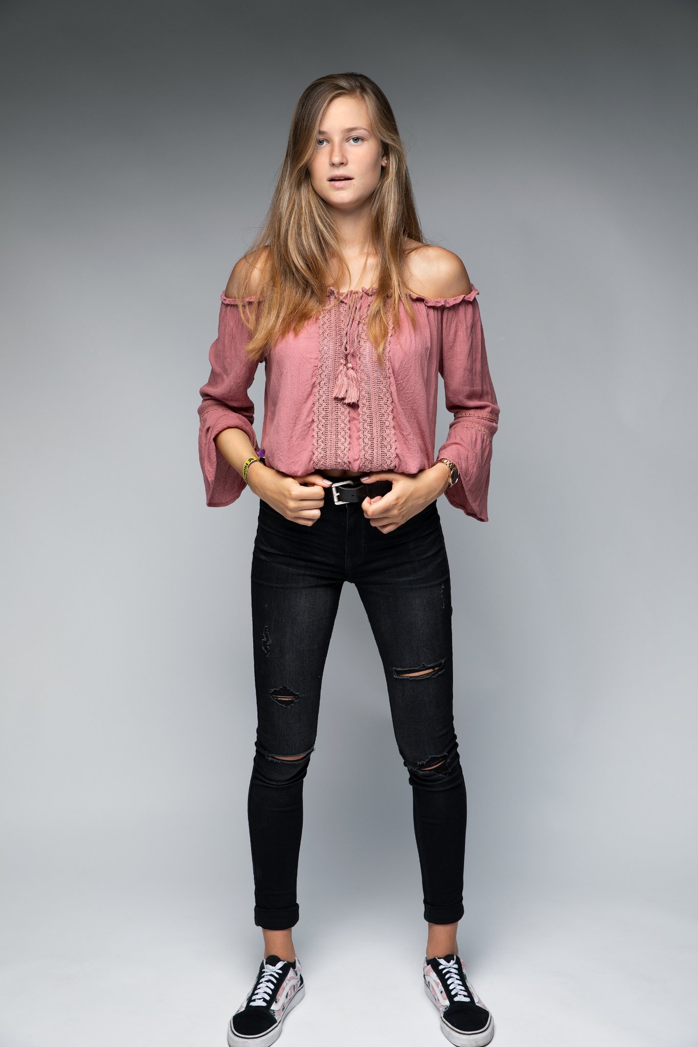 Serena Studio00247 L